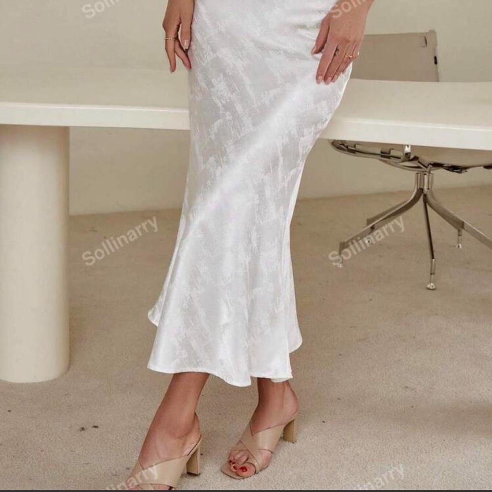 Elegant White Satin Midi Skirt